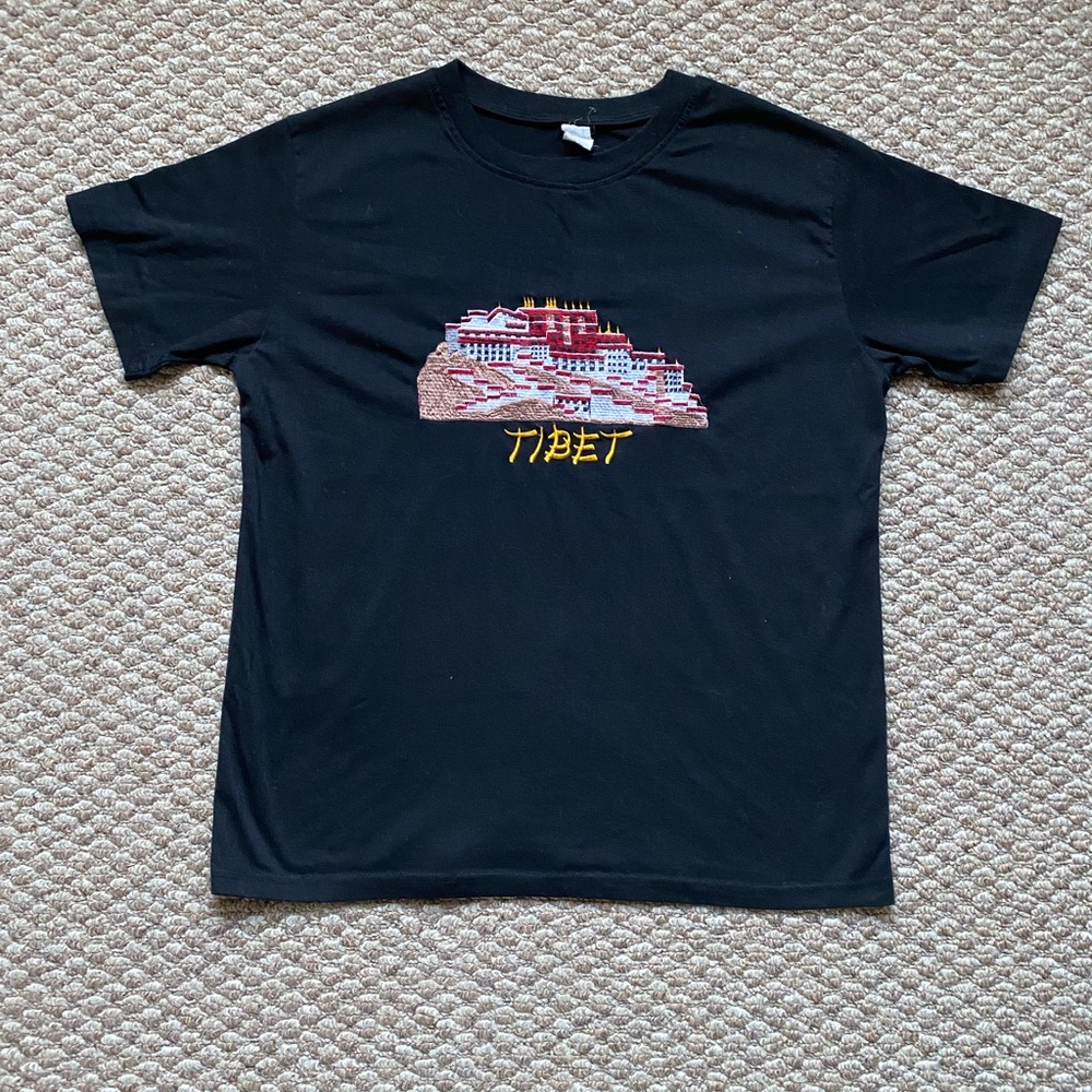 Embroidered Tibet Short Sleeve Cotton Tee Shirt Size XL Made in Tibet